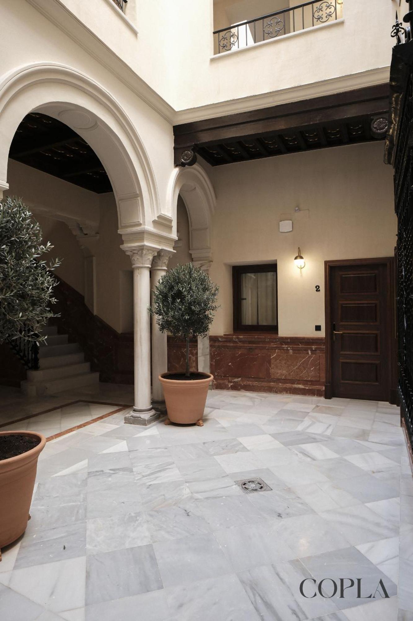 Elegant Loft For 4pax In The Center Of Appartamento Siviglia